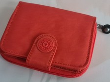 Kipling Coral Purse Wallet  Used Excellent Condition 