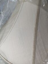 Thomas Blakemore Lampshade cream soft shade round (lot 122)