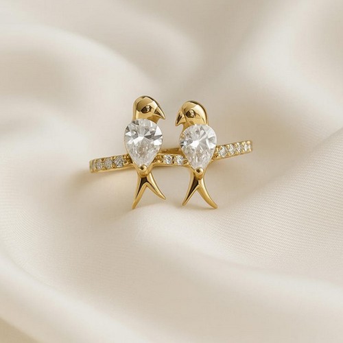 Pear diamond two love - ct,
