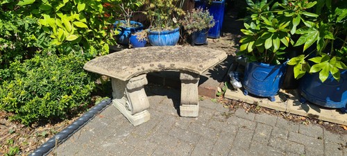 Stone cast curved garden - cast,