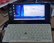 SONY VAIO TYPE P VCP11AKJ White Z530 1.6GHz 2GB SSD 64GB Win 7 Mini Laptop