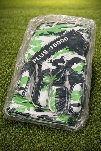 Plus 15000 wicket - plus,