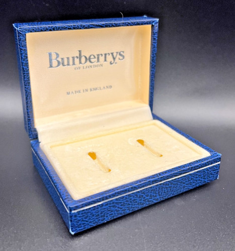 Vintage burberrys london - vintage,