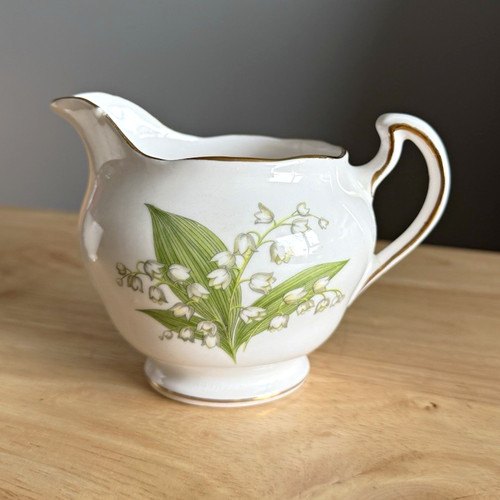 Royal vale lily - lily, the