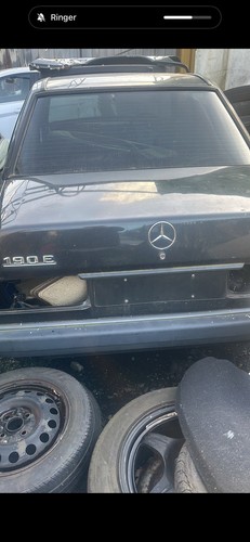 Mercedes benz 190e boot - mercedes-benz,