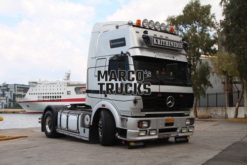 Truck photo mercedes benz - truck, 1850