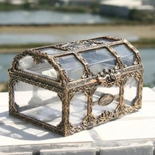 Plastic pirate treasure - , box