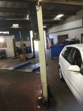 consul vehicle lift 2 post , 3.5 ton capacity 