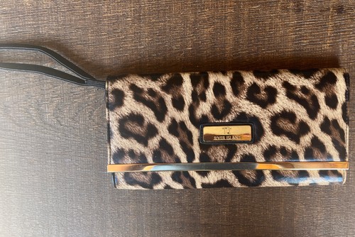 River island animal - river, print