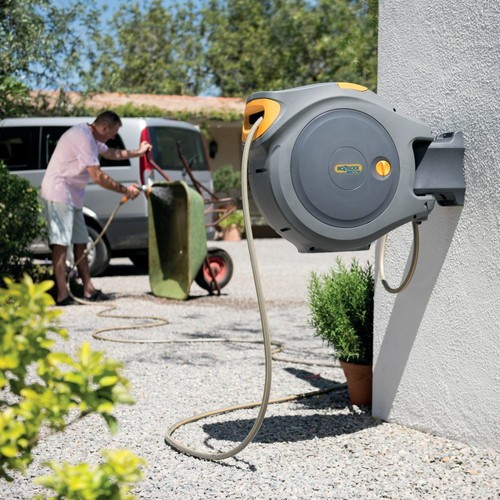 Hozelock auto reel - hozelock,