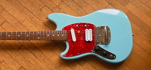 2012 fender mustang mg69 - mustang,