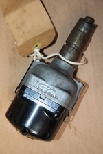 LUCAS  DKYH4A DISTRIBUTOR 40074 TRIUMPH 1800 1946/48