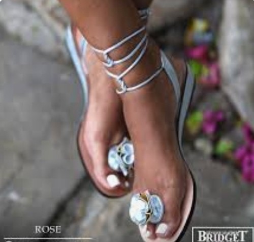 Bridget silver floral toe loop - silver,