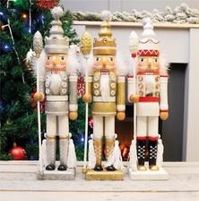 40cm Traditional Christmas