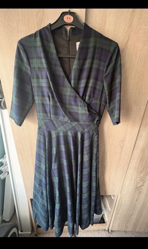 The pretty dress company - the,