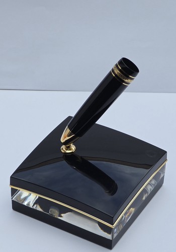 Montblanc crystal 146 fountain - 146,