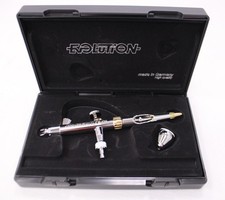 HARDER & STEENBECK Evolution CR Plus Airbrush w/ 2ml Cup BOXED - D07