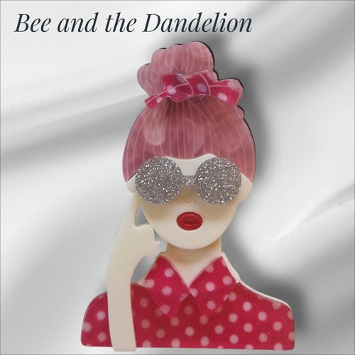 Young lady with glasses pink - lady,