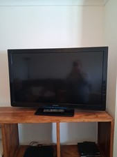 Panasonic TV 42inches