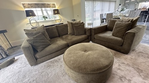 Beautiful settee chair and - chair,