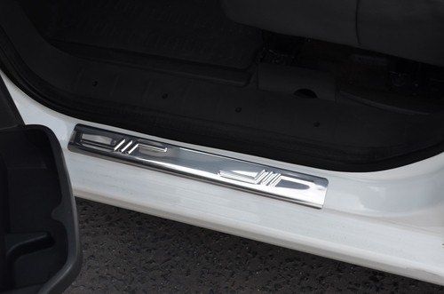 Chrome door sill trim - door,