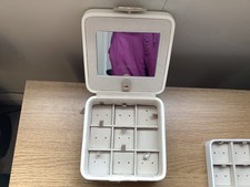 DULWICH LEATHER EARRING BOX