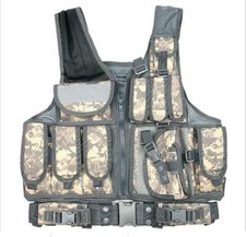 Tactical hunting vest Loaded