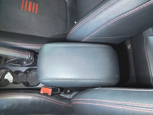 Centre armrest lid ford fiesta - lid,