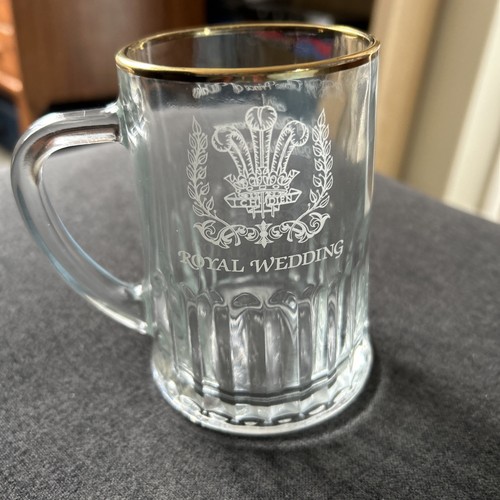 The royal wedding - royal,