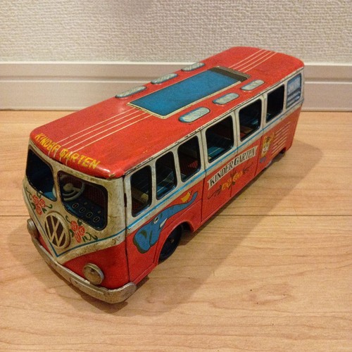 Vintage japanese tin - vintage,