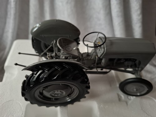 Universal hobbies 2690 - hobbies, 1:16