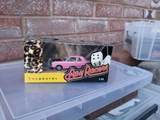 Vanguards 1:43 Ford Cortina MK11 Metallic Purple VA04108 Boy Racers Boxed.