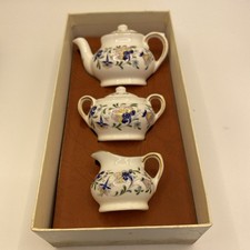 COALPORT PAGEANT PATTERN MINI / MINIATURE 3 PIECE TEA SET IN ORIGINAL BOX