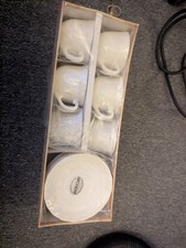 ARCOPAL SET OF 6 VINTAGE CUPS