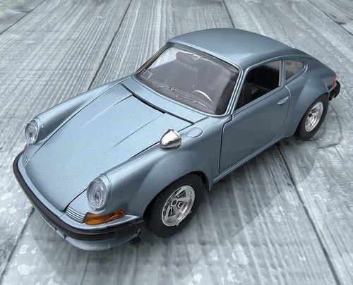 Bburago porsche 911 pale - 911,