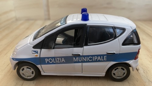 Cararama mercedes benz a - 1/43,