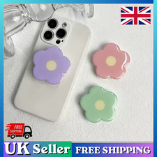 Pop Out Socket Holder Selfie