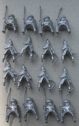 Minifigs 25mm off - minifigs,
