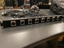 8 Channel Ear Splitter Rack