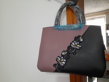 Women Leather Hand Bag - Colour  Black