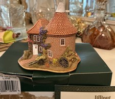 Lilliput Lane  British