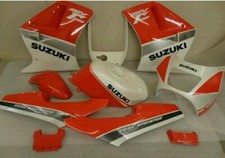 SUZUKI RGV250 VJ21 RED/WHITE
