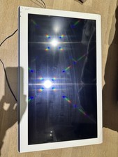 Toshiba 32dl934b Flatscreen TV With Remote (white)