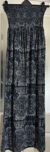 Lovely ladies next - lovely, maxi