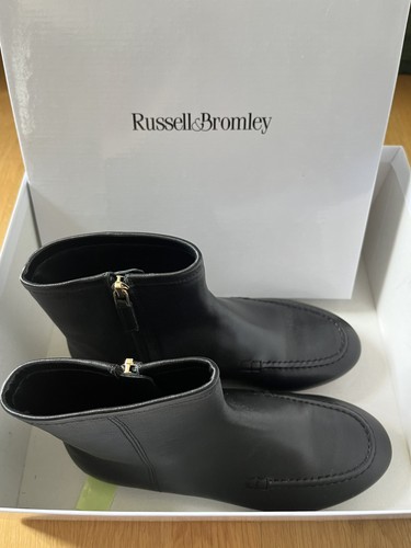 Russell and bromley tabley - russell,