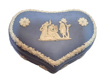 Vintage Wedgwood Heart Trinket