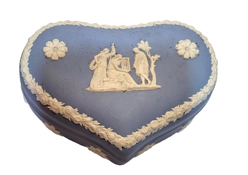 Vintage wedgwood heart trinket - vintage,