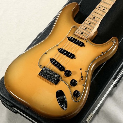 Fender 1980 stratocaster - fender,