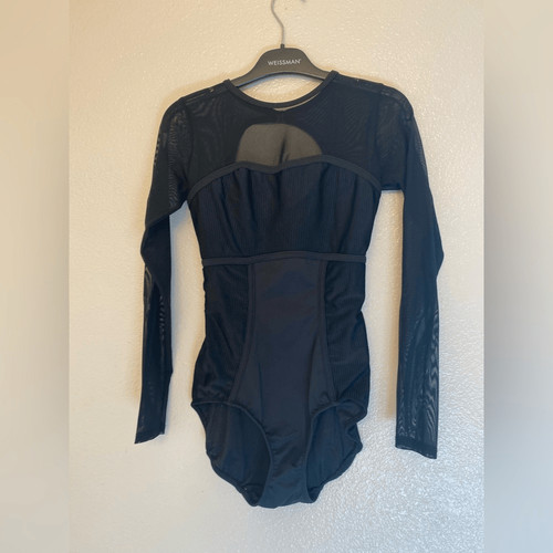 Five dance costume solo - five, 5