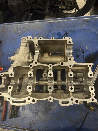 Bmw s1000rr crank case engine - crank,